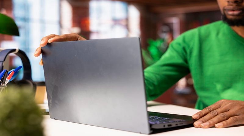 Studdent laptop